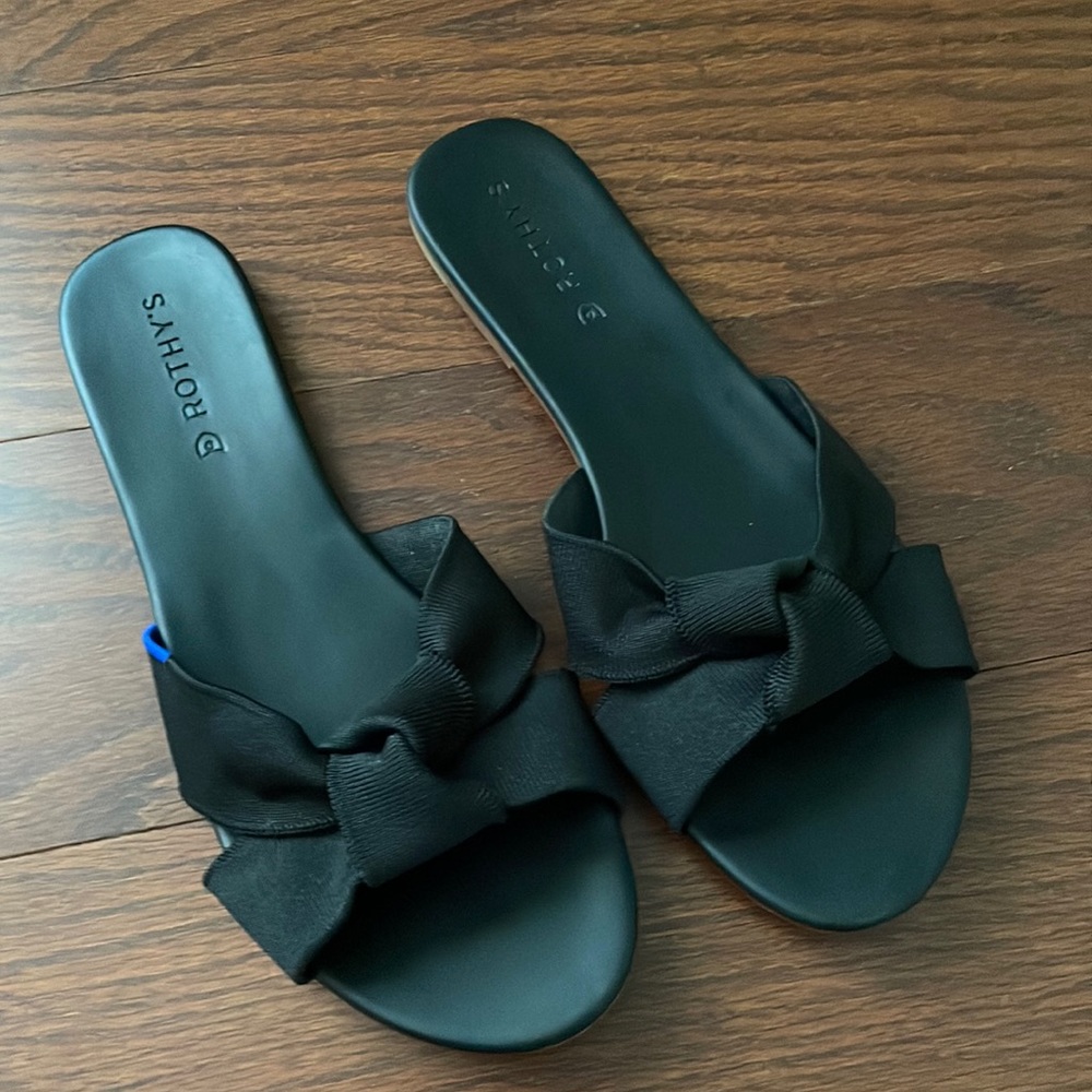 Rothy’s The Knot sandals in black size 10.5